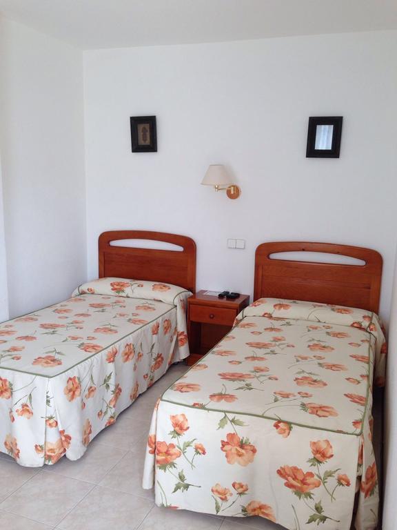 Habitaciones Lopez Azcona โนฮา ภายนอก รูปภาพ